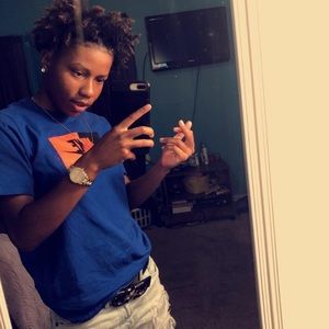 Meet your Posher, Samone